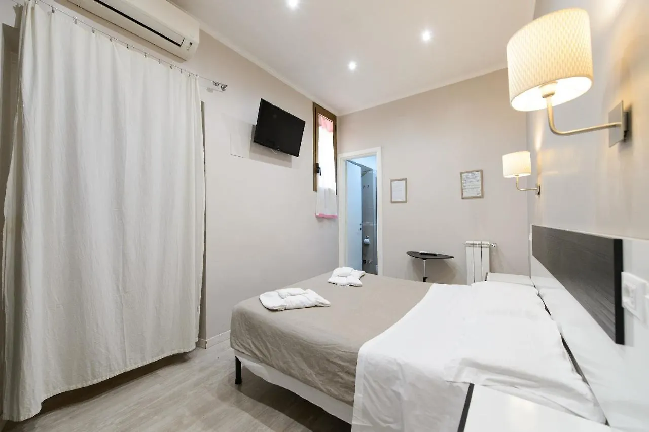 Guesthouse O Affittacamere Casa Barberini Roma 2*,