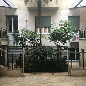 2* Casa de hóspedes Rhome