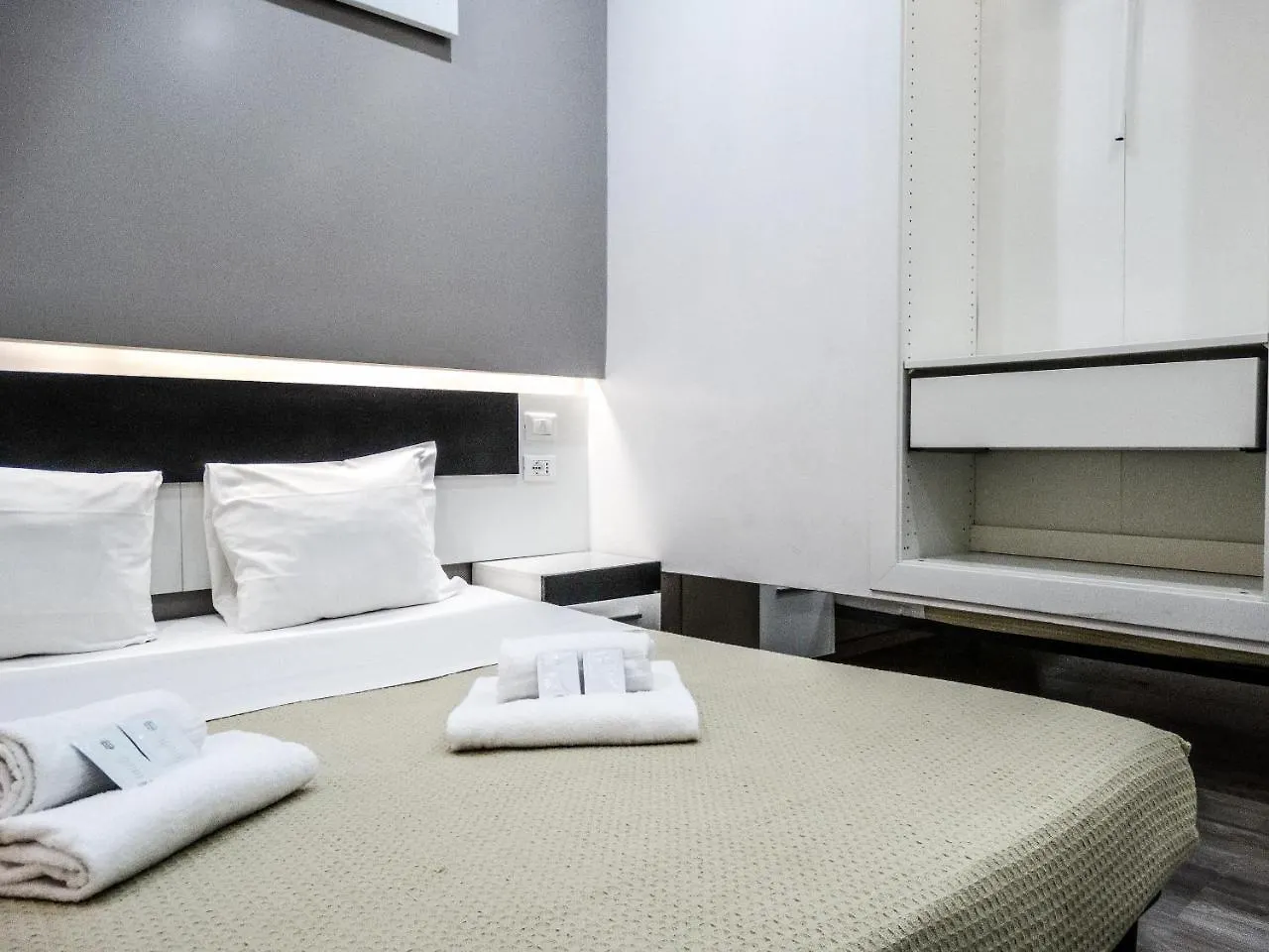 Guest house Guesthouse O Affittacamere Casa Barberini Rome